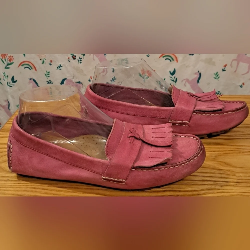 Cole Haan Pink Suede Preppy Boho Casual Neutral Loafer Shoe w/ Tassels SZ 7B